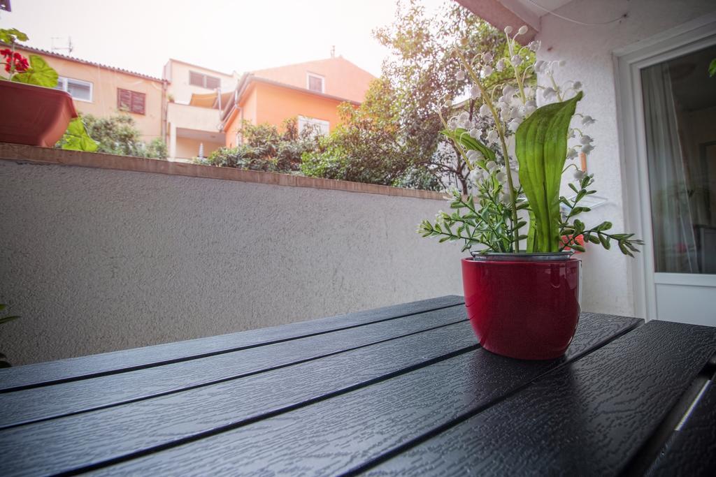 Old Town Seafront Zadar Apartment Exterior photo